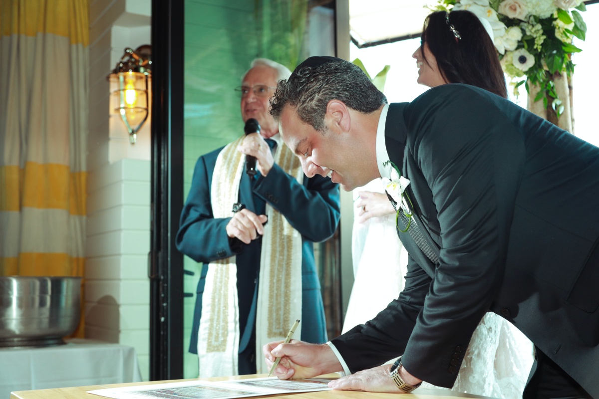 1_1O8A8886